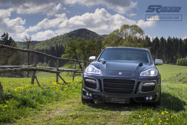 Porsche Cayenne 957 SR66 wide body kit